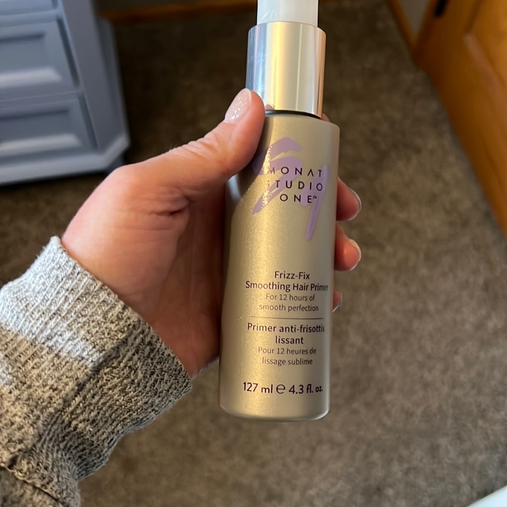 New Monat friz fix